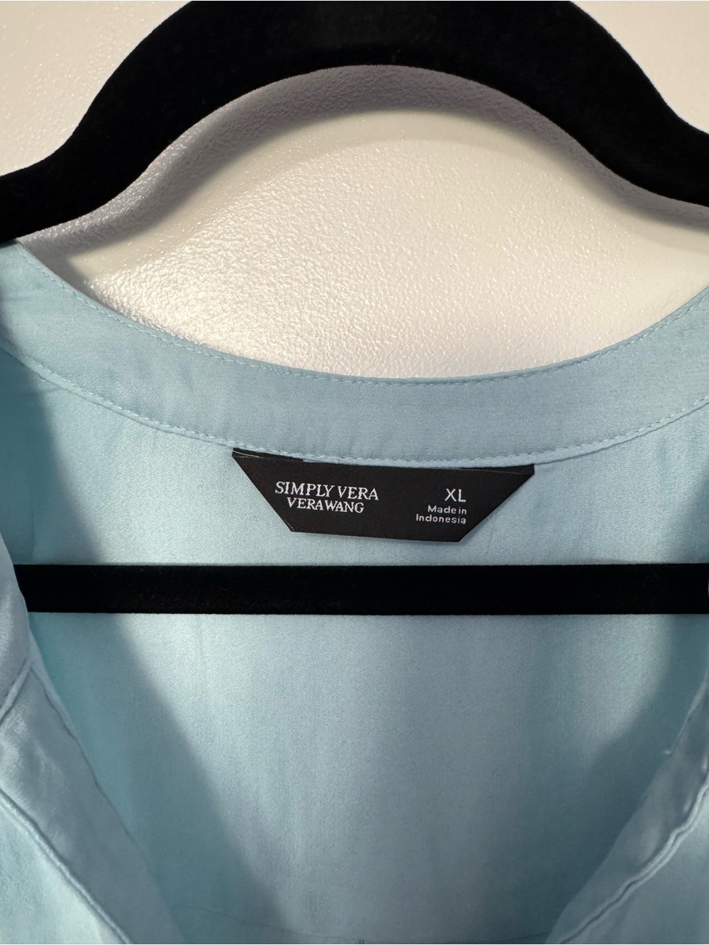 Simply Vera Vera Wang Light Blue V-Neck Utility Blouse - Picture 3 of 5